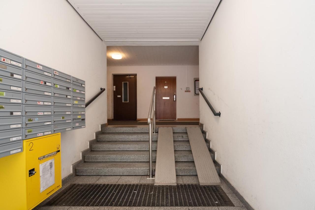 Helles, Neues Dg Apartment Mit Blick Zum Donauturm Вена Экстерьер фото
